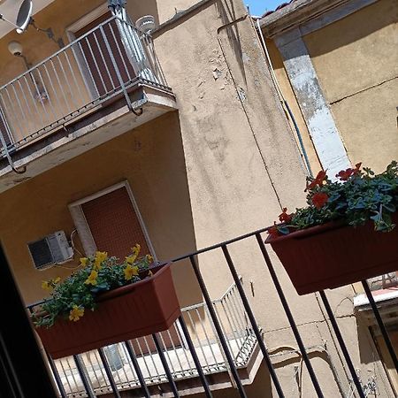 Residenza La Vecchia Cattedrale Catania Luaran gambar